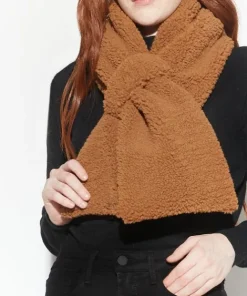 APPARIS Accessories>Caroline Faux Shearling Scarf Camel