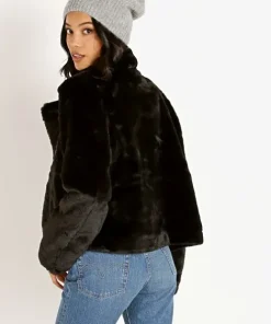 APPARIS Jackets><noscript><img width=