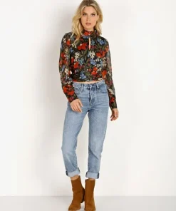 ASTR the Label Tops>Brandi Top Navy Floral
