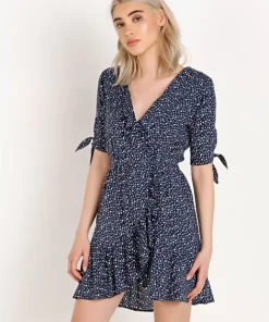 Auguste the Label Dresses><noscript><img width=