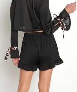 Beach Riot Shorts><noscript><img width=
