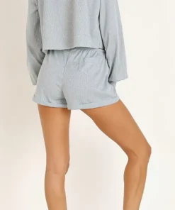 Beach Riot Shorts><noscript><img width=