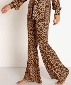 Beach Riot Pants | Pants><noscript><img width=