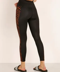 Beach Riot Bottoms><noscript><img width=