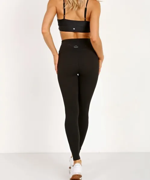 Beyond Yoga Bottoms>High Waisted Midi Legging Jet Black