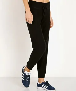 Beyond Yoga Bottoms><noscript><img width=