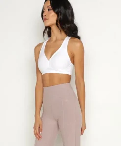 Beyond Yoga Sports Bras><noscript><img width=