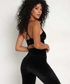 Beyond Yoga Sports Bras><noscript><img width=