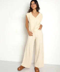 Callahan Knits>Chelle Cable Knit Vest Cream