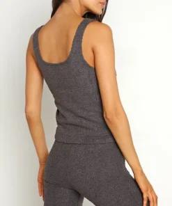 Calvin Klein Tops><noscript><img width=