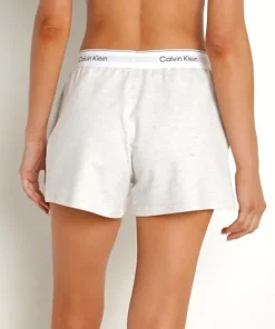 Calvin Klein Shorts><noscript><img width=