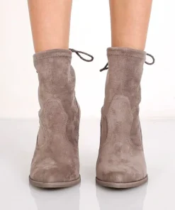 Dolce Vita Boots>Casee Bootie Grey