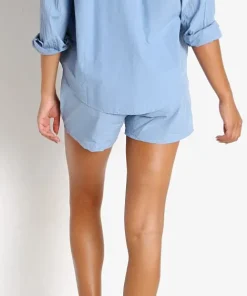 DONNI. Shorts><noscript><img width=