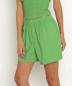 DONNI. Shorts><noscript><img width=