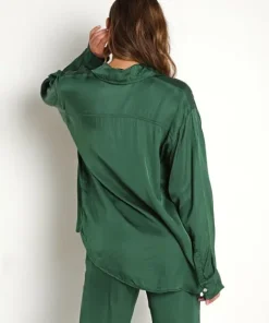 DONNI. Tops><noscript><img width=
