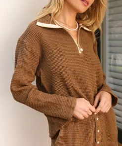 DONNI. Knits><noscript><img width=