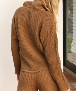 DONNI. Knits><noscript><img width=
