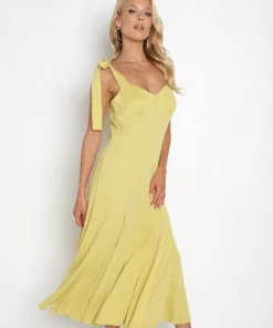 En Saison Dresses><noscript><img width=