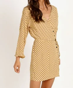Faithfull the Brand Dresses><noscript><img width=