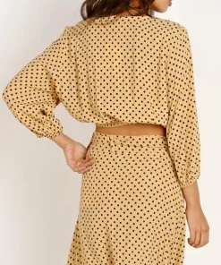 Faithfull the Brand Tops><noscript><img width=