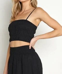 Faithfull the Brand Tops><noscript><img width=