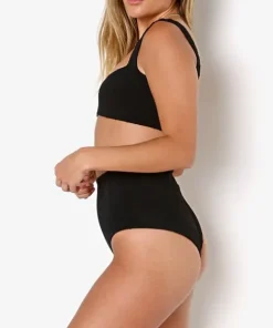 Hunza G Bikinis><noscript><img width=