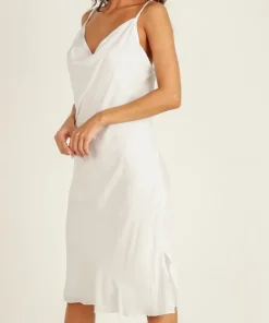 Indah Dresses><noscript><img width=