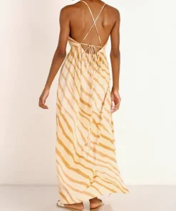 Indah Dresses><noscript><img width=