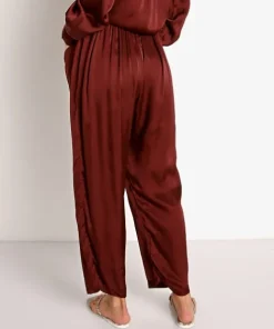 Indah Pants><noscript><img width=