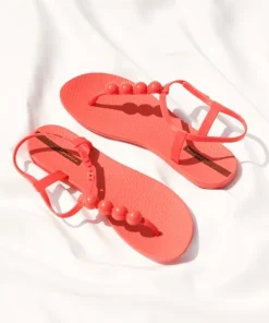 Ipanema Sandals>Pearl II Sandal Pink