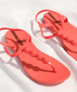 Ipanema Sandals><noscript><img width=