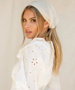 Janessa Leone Accessories><noscript><img width=