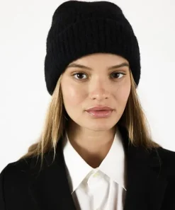 Janessa Leone Accessories>Piper Beanie Black
