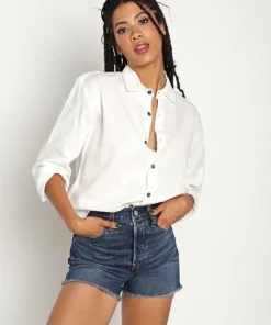 Jen's Pirate Booty Tops><noscript><img width=