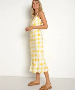 Jen's Pirate Booty Dresses><noscript><img width=