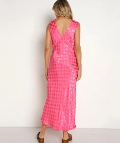 Jen's Pirate Booty Dresses><noscript><img width=