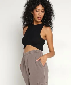 Joah Brown Tops><noscript><img width=