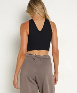 Joah Brown Tops><noscript><img width=