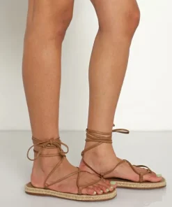 Kaanas Sandals><noscript><img width=