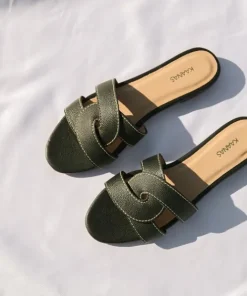 Kaanas Sandals | Flats><noscript><img width=