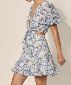 KIVARI Dresses><noscript><img width=