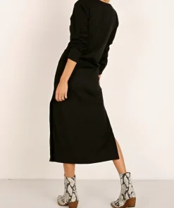 Knot Sisters Dresses><noscript><img width=