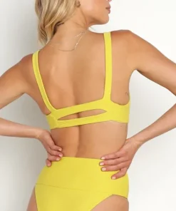 L Space Bikinis><noscript><img width=