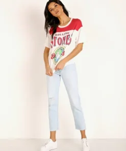 Levi's Pants>501 Crop Jean Shout Out