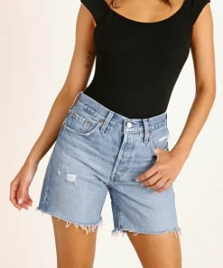 Levi's Shorts><noscript><img width=