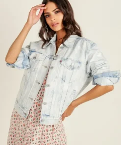 Levi's Jackets>Ex Boyfriend Trucker Jacket Faint Hearted Trucker
