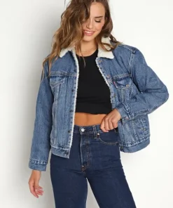 Levi's Jackets>Ex-Boyfriend Sherpa Trucker Denim Jacket Addicted To Love
