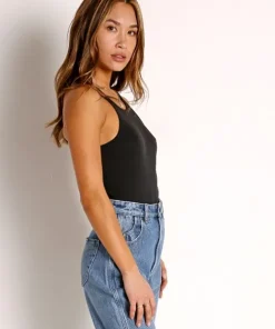 Levi's Tops><noscript><img width=