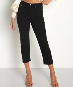 Levi's Pants>Wedgie Straight Black Sprout