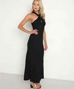 Line & Dot Dresses><noscript><img width=
